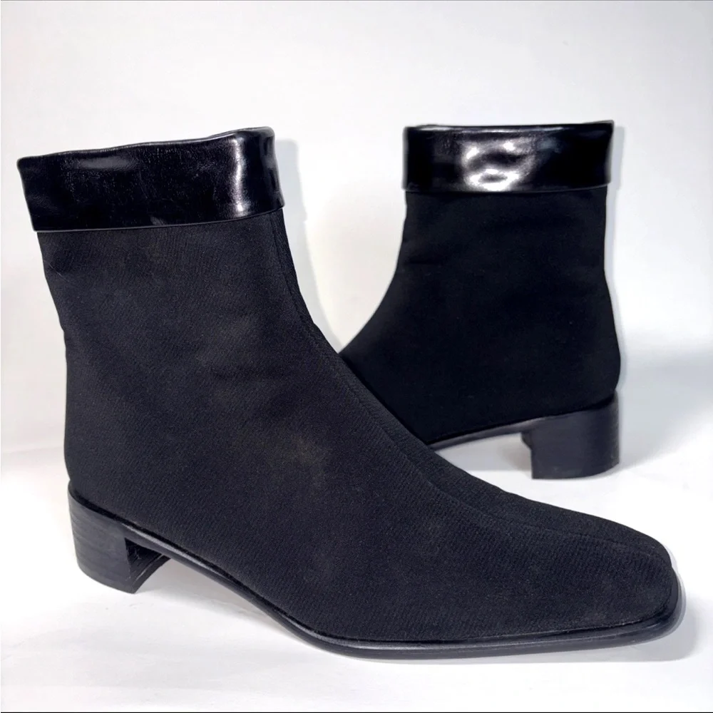 Stuart Weitzman 7 M GoreTex Chlesea Ankle Boots Rain Boots Side Zippers